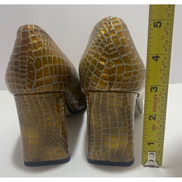Bellini Gold Snake Print Patent Leather Margie Style Wide Heel Pumps 6 1/2 - Picture 6 of 6